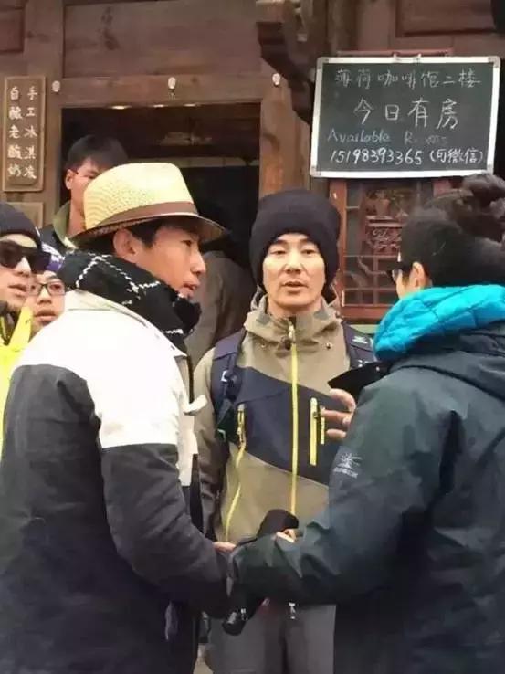 这对60后夫妻不惜卖掉公司，只为一间100多岁的白族老宅，连剑桥教授、《国家地理》都被他们吸粉