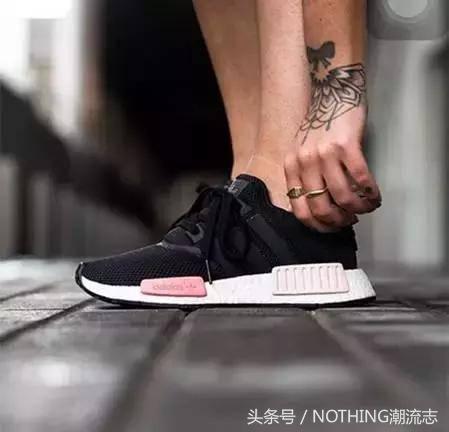 女款轻薄透气运动鞋,夏天穿的清爽透气运动鞋推荐