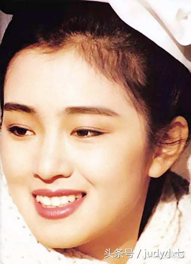 巩俐主演大红灯笼高高挂9集,巩俐大红灯笼高高挂电影