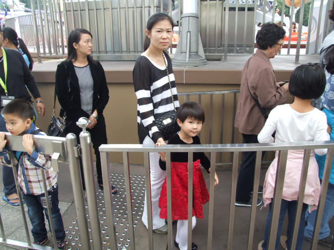 广州香港迪士尼一日游报团,长隆好玩还是迪士尼好玩