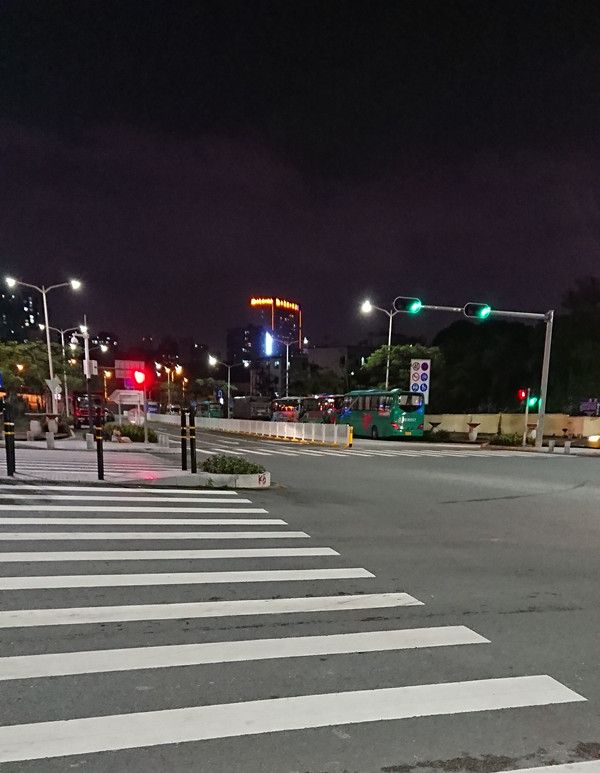 索尼XperiaXZ2评测,索尼xperiaxz是4k屏幕吗