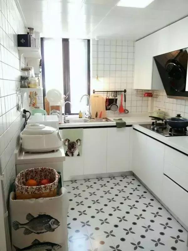 不砸瓷砖改造厨房,不砸墙改造房子