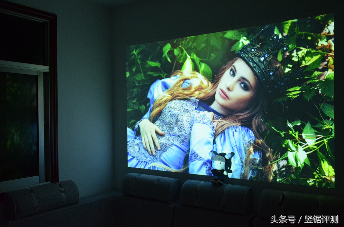 坚果睿途r8固件升级,坚果最大投影