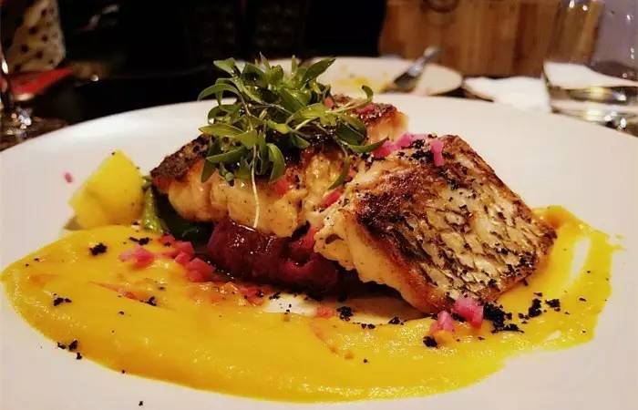 颜值*党**与抹茶控的终极绝杀！火爆ins的24k金箔冰淇淋终于来魔都啦！