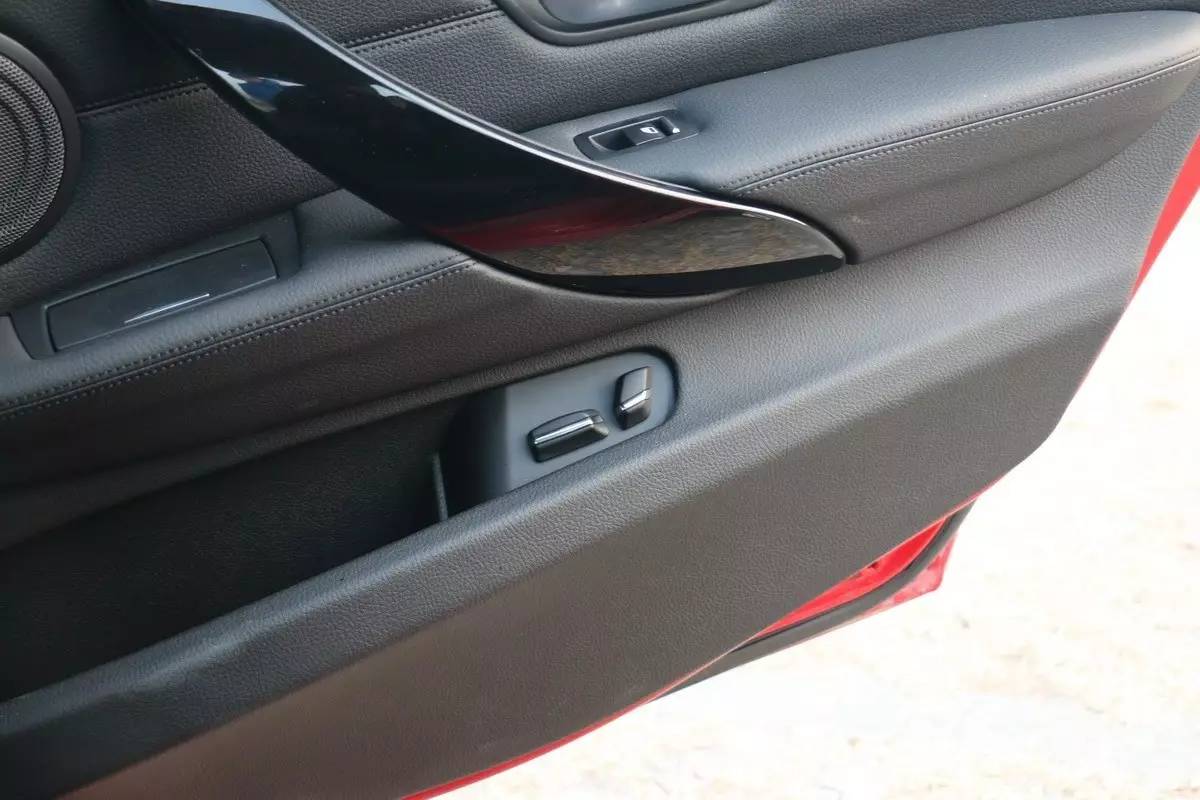 21款宝马318li真实评测,18款宝马318li试驾