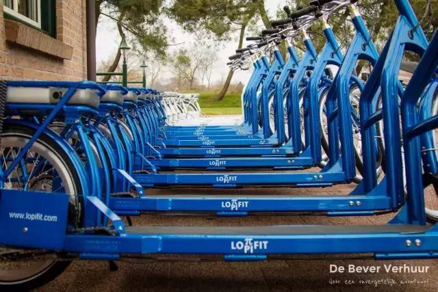 完爆摩拜和小黄车的是……这个荷兰大叔发明的“履带式”走路自行车！