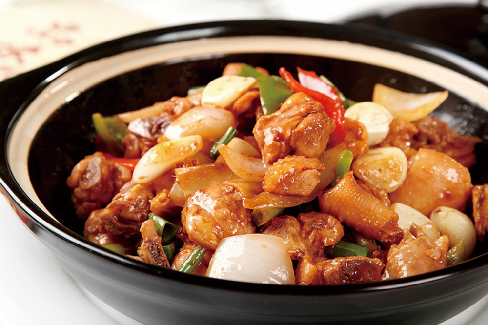 请客推荐去哪个饭店,三亚适合十个人聚餐的餐厅推荐