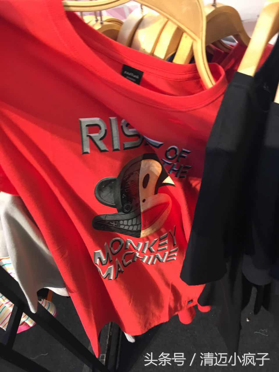 天哪,泰国清迈MAYA大嘴猴打5折买到就是赚到