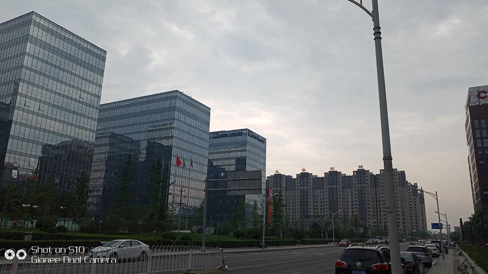 金立s10玩游戏测评,金立S10有什么特点