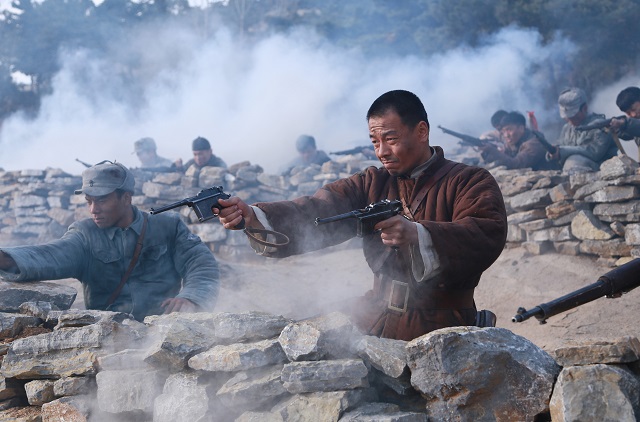 铁血战狼内容介绍,铁血战狼10多人拿下鬼子三个据点