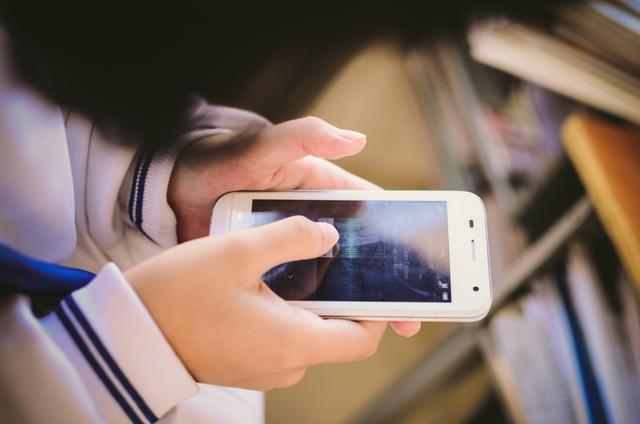 智能手机也有“用到报废秘籍”，但是手机厂商却不这么认为，他只是想让你换机