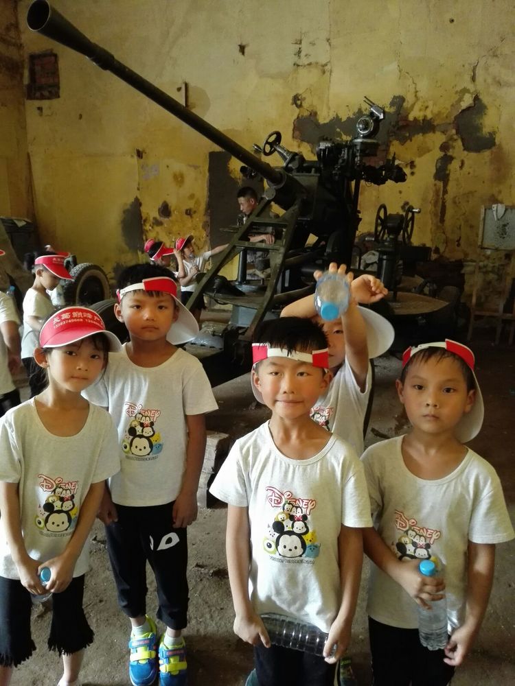 幼儿园毕业班夏令营活动,幼儿园大班毕业夏令营走进小学