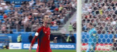 c罗破门梅西,c罗破门帮助葡萄牙领先