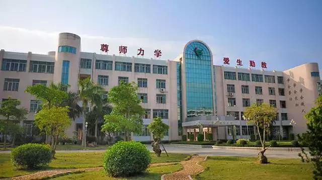 *江阳**人，你是哪所小学毕业的呢？！