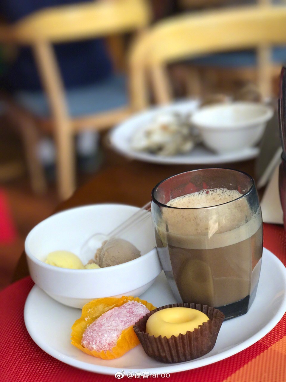 馋客美食旅行家丨住碧海沙滩泡海景温泉如何吃转渔岛海鲜五天不重样