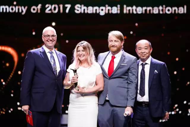 黄渤拿下金爵影帝,金爵奖黄渤黄晓明