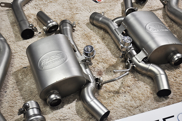 保时捷玛卡排气管尾喉,武汉保时捷玛卡改装