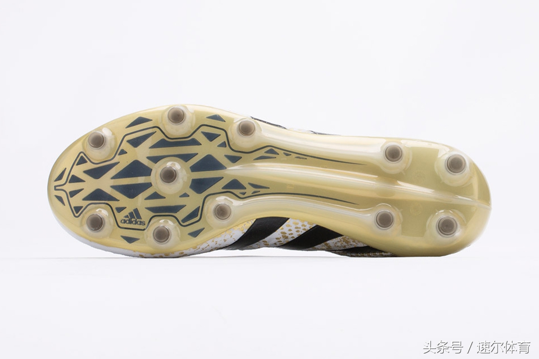 500块能买什么顶级足球鞋,500元以内的足球鞋推荐