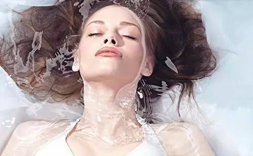 皮肤变黑恢复要多久,皮肤修复反黑要多久正常