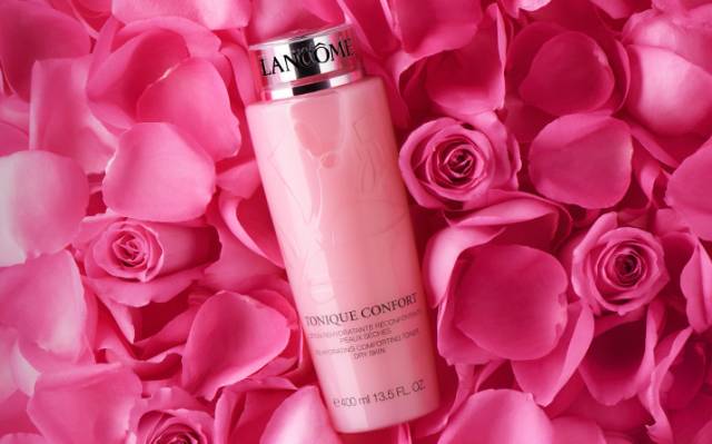 能让肌肤有光泽的护肤品,想让皮肤紧致的面膜