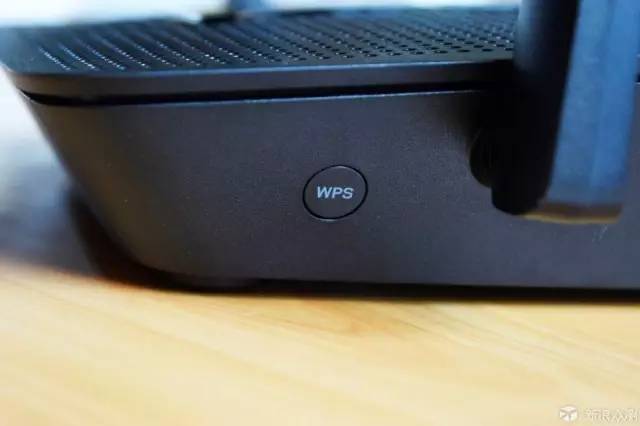 linksysea8300路由器,linksysmr8300测评