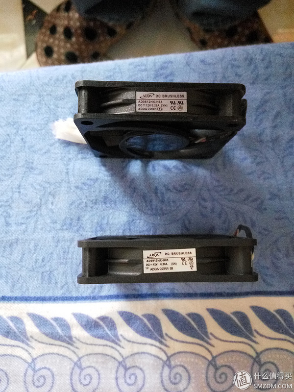 明基w1070投影仪怎么拆镜头,明基投影机w1060换风扇图