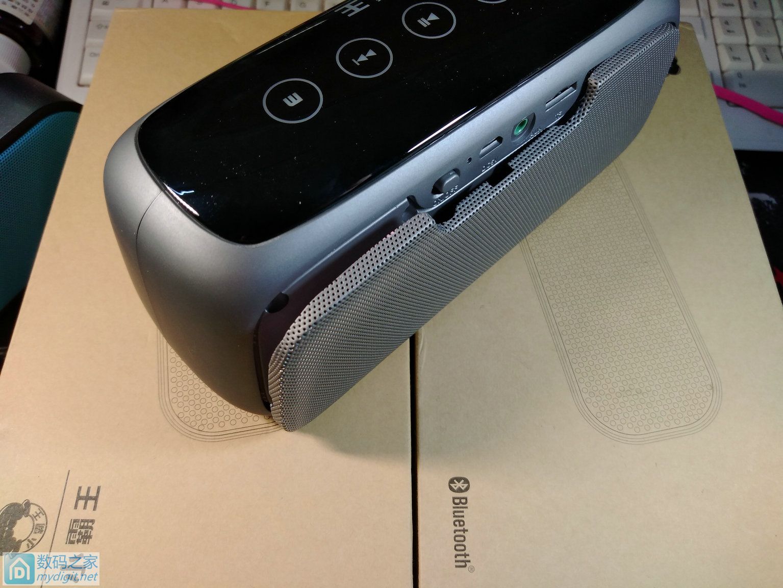 小霸王d50蓝牙音箱拆解视频,比小米更好的音响