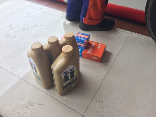 十几万的奔驰两门,奔驰smart两座燃油版