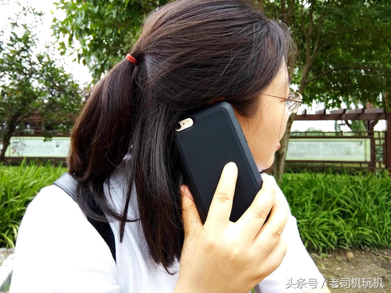 图拉斯充电宝对比苹果外接电池,苹果图拉斯磁吸充电宝真实测评