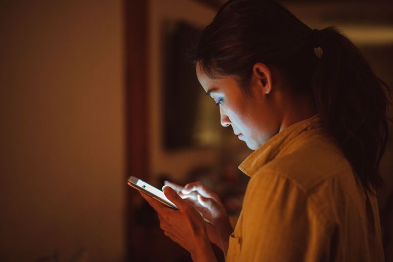 手机无法正常关机怎么办,手机突然无法关机了怎么回事