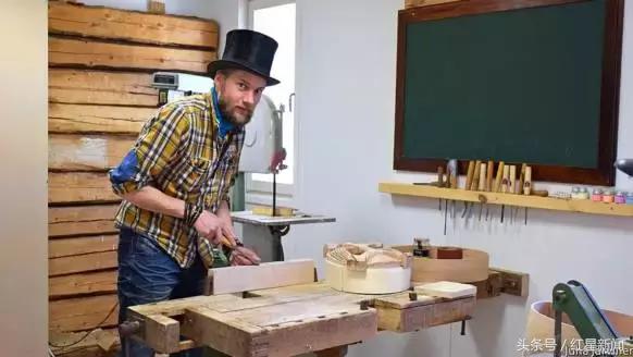 在家什么都不做，还月领4000多元？芬兰治“懒人”这做法绝了