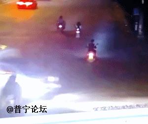 没有打火机怎么点烟的大神们,如何帅气的用打火机点烟