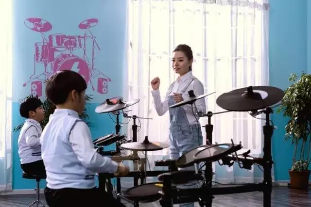 乐斯电鼓音乐教室视频,乐斯电鼓音乐