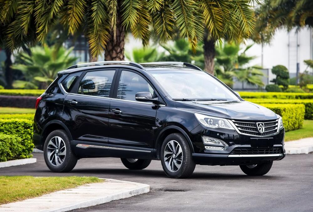 宝骏销量断崖式,宝骏5602018年的车能卖多少钱