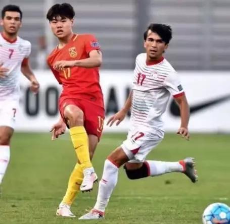 梦想足球训练营,南充奥航体育俱乐部