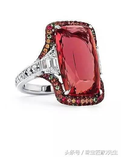 真正的黄玉是怎样的,明明是黄鳍为什么叫蓝鳍