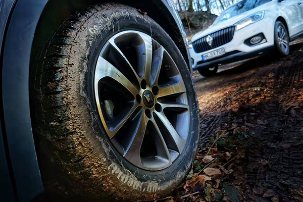 越野人肖晗:身体和灵魂同在路上