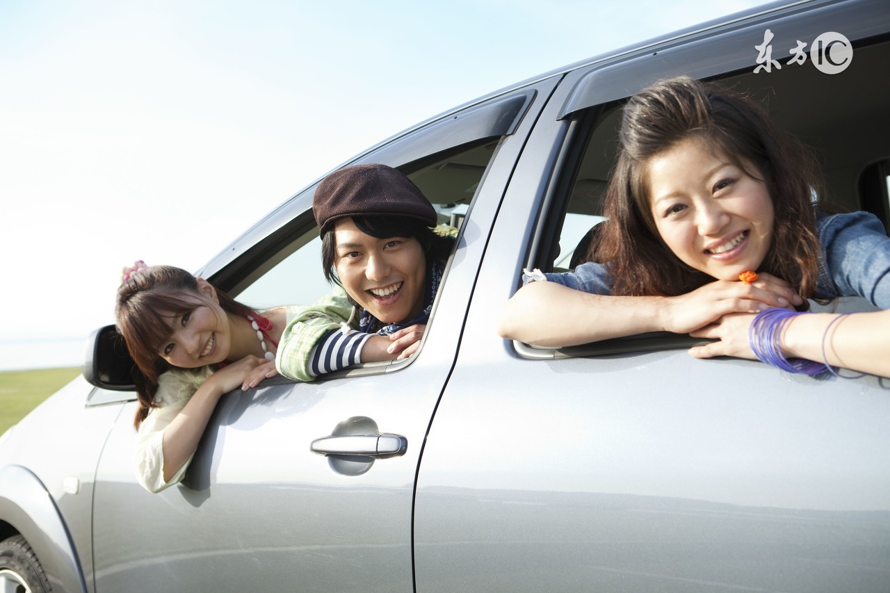 老司机告诉你旅游包车,团体出行收费标准