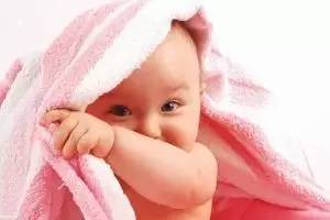 预防儿童疱疹性咽峡炎的小妙招,幼儿得了疱疹性咽峡炎如何解决