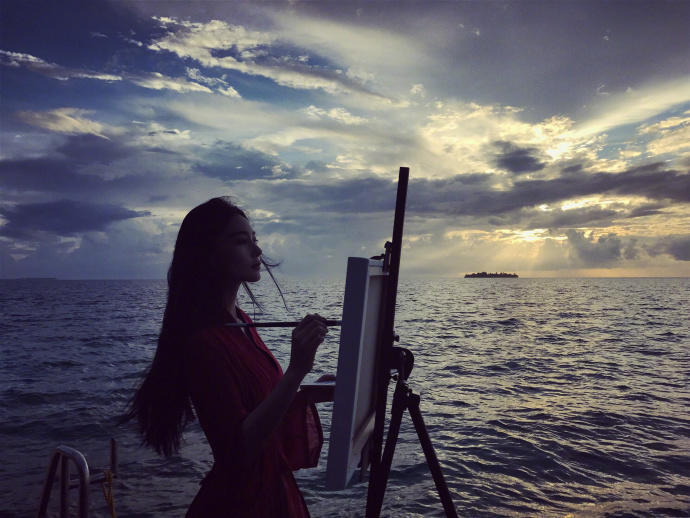 张馨予画作,画家张馨予