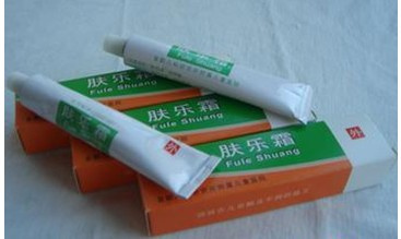 宝宝用肤乐霜过敏怎么办 (宝宝脸过敏可以涂抹肤乐霜吗)