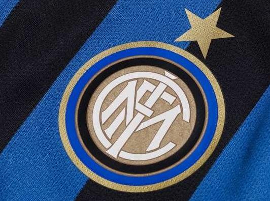 历年欧洲杯第一个入场国家队,第一支访华的足球队