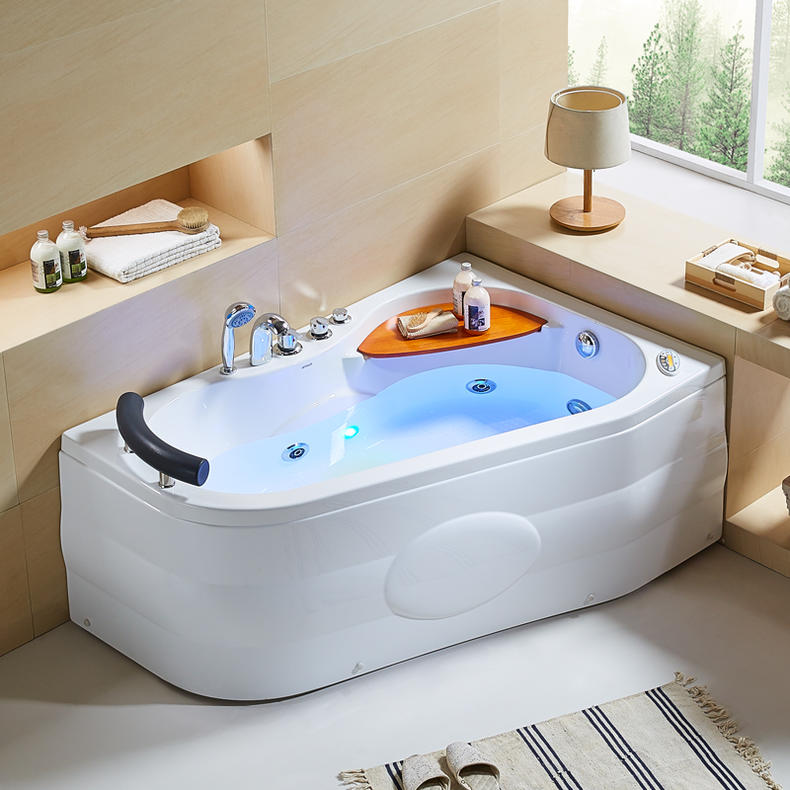 浴缸怎么选购最好用,浴缸有哪些实用的选购技巧