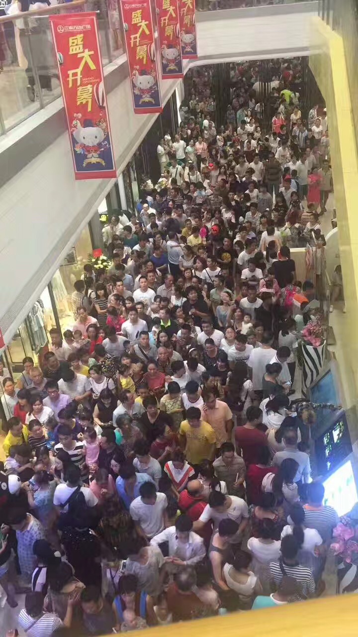 南宁江南万达广场还开吗,南宁江南区万达广场开业