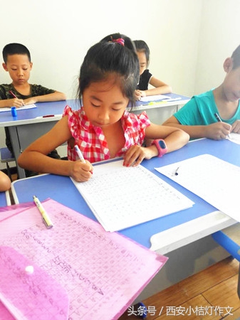 作文素材大派送52段作文排比句,优秀作文素材摘抄高中通用排比句