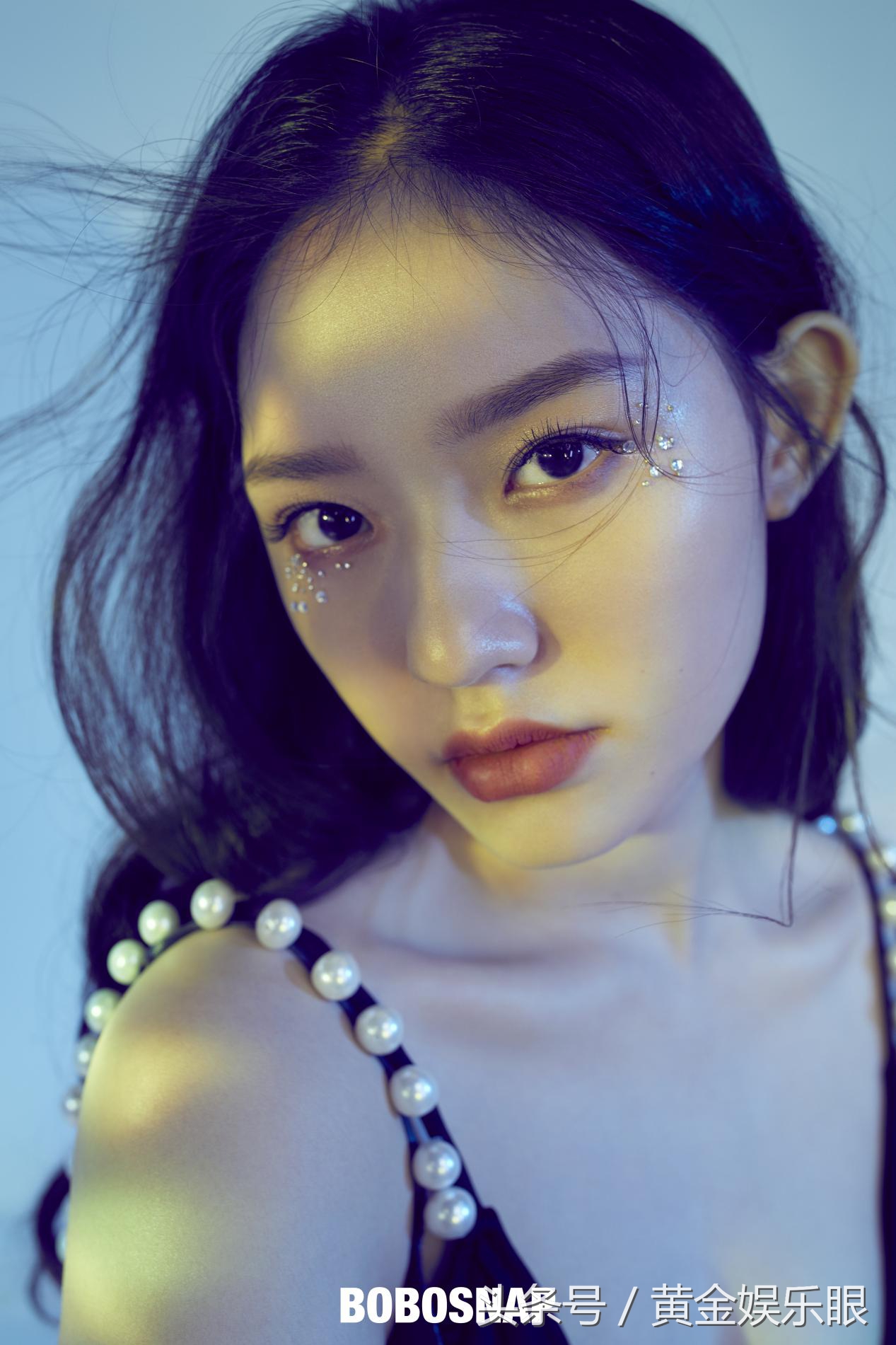 林允时尚大片出炉,林允清凉夏装