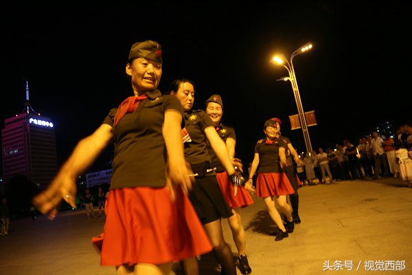 甘肃广场舞大妈,广场舞大妈平凉