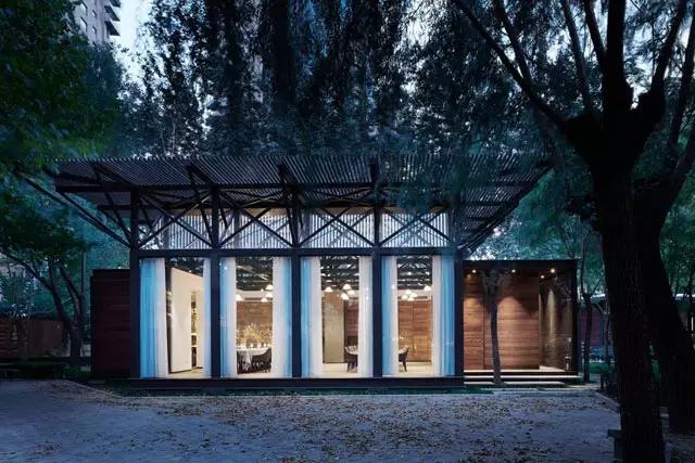 北京丽都花园罗兰湖会所设计