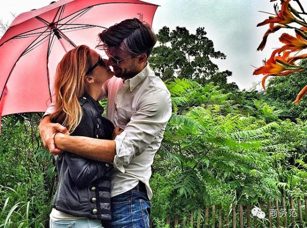 如何在朋友圈秀恩爱还不招人烦,在朋友圈如何秀恩爱不反感