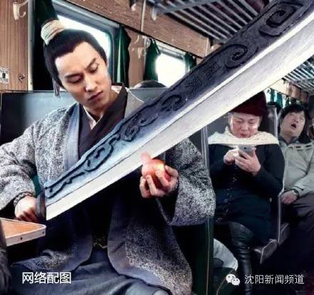 丈夫床下安窃听器,丈夫在妻子车里安装窃听器犯法吗